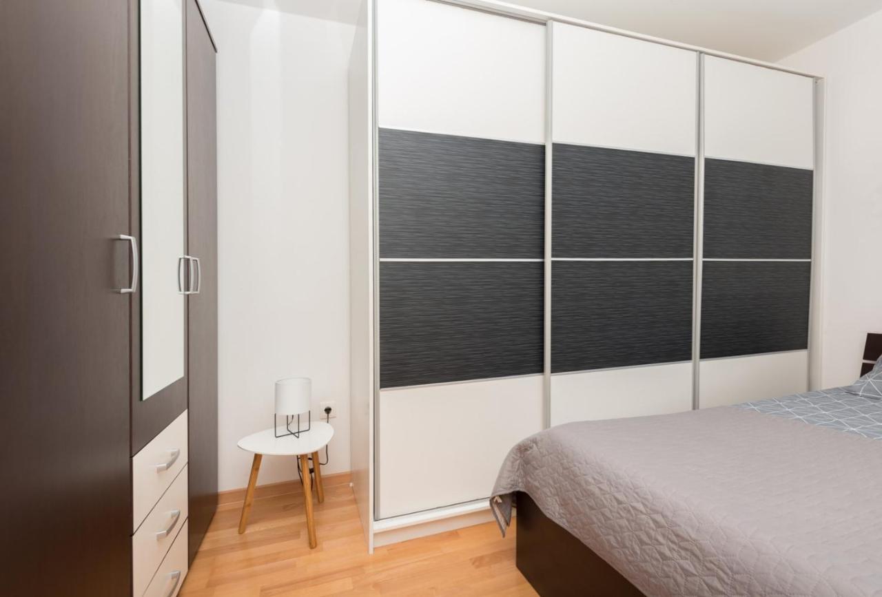 Apartment Sea View In Makarska, Free Parking Zewnętrze zdjęcie