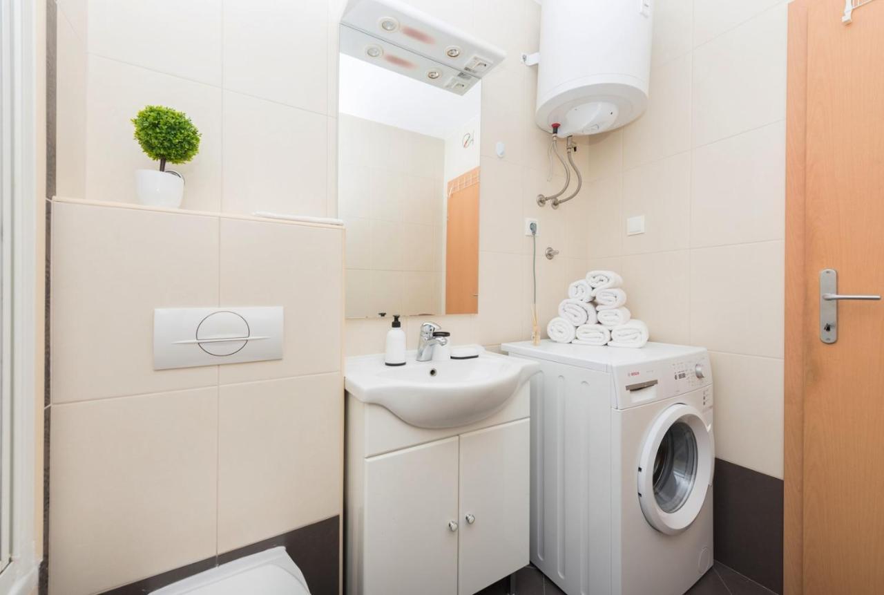 Apartment Sea View In Makarska, Free Parking Zewnętrze zdjęcie